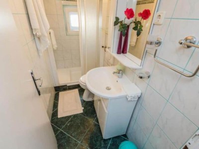 Apartment Apartments Roda - One Bedroom Apartment with Terrace (Mira) - (ST) - Features photo 10