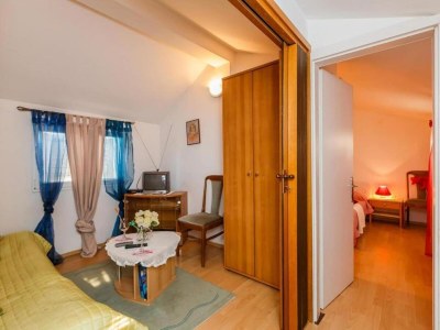 Apartment Apartments Roda - One Bedroom Apartment with Terrace (Mira) - (ST) - Features photo 22