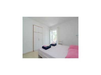 Apartment Apartments Boguvila - Two-Bedroom Standard Apartment with Terrace (A6) - (ST) - Features photo 9