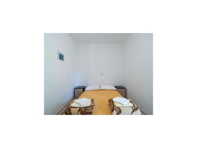 Apartment Apartments Boguvila - Two-Bedroom Standard Apartment with Terrace (A6) - (ST) - Features photo 11