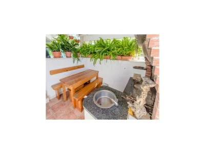 Apartment Apartment Mia-Three Bedroom Apartment with Sea View Terrace in Brač - Apartment