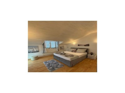 Apartment Indy's Beach Apartments -Two Bedroom Apartment with Balcony and Sea View - Features photo 17