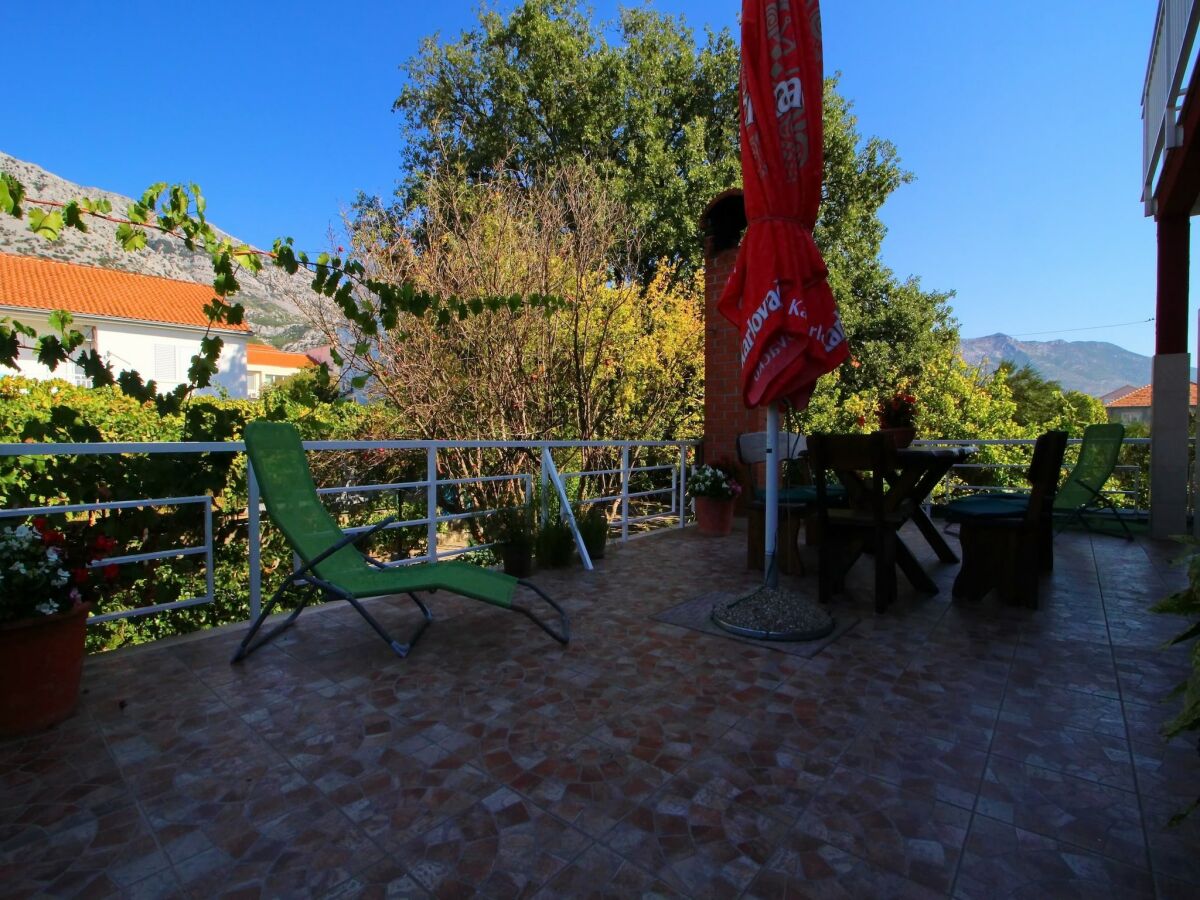 Apartment Three bedroom apartment with terrace