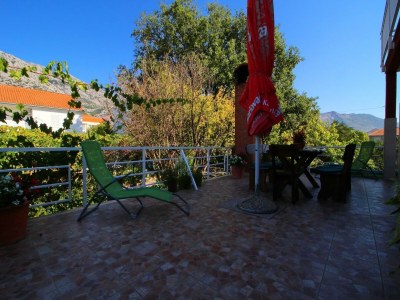 Apartment Three bedroom apartment with terrace in Orebic - Apartment