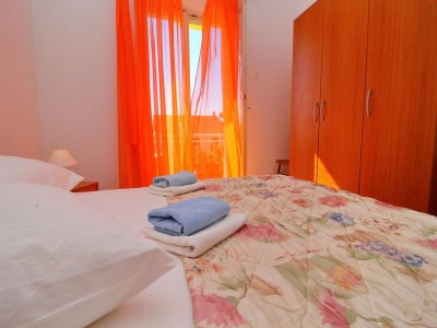 Apartment Three bedroom apartment with terrace - Features photo 19