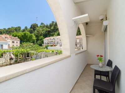 Apartment Apartments & Rooms Barišić - Studio Apartment with Balcony and City View (First Floor)-APT 10 - Outdoor photo 2