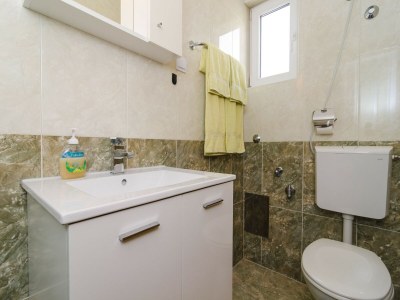 Apartment Apartments & Rooms Barišić - Studio Apartment with Balcony and City View (Second Floor) (Apt 14) - Features photo 15