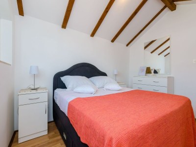 Apartment Apartment Marina View - One-Bedroom Apartment with Terrace and Sea View - Features photo 7