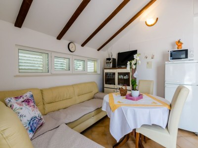 Apartment Apartment Marina View - One-Bedroom Apartment with Terrace and Sea View - Features photo 14