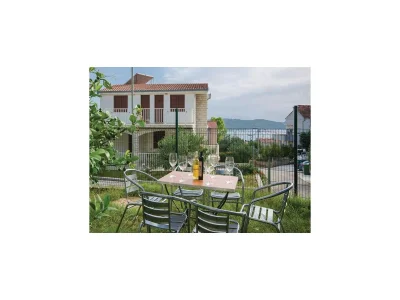 Apartment Apartments Čiovo - Comfort One Bedroom Apartment with Terrace (A2) - Outdoor photo 4