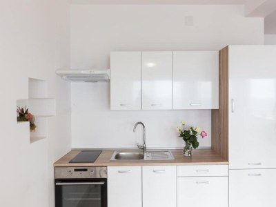 Apartment Apartment Manuela - One-Bedroom Apartment with Balcony and Sea View - Features photo 7