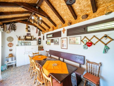 Apartment Apartment Laurel Leaf - Three Bedroom Apartment with Terrace - Features photo 33