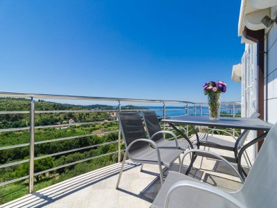 Apartment Apartment Feel Phili - Two Bedroom Apartment with Balcony and Sea View in Cavtat - Apartment