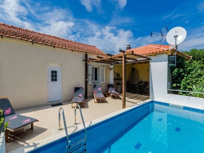 Villa Villa Dalmatian Gem - Two-Bedroom Villa with Terrace and Swimming Pool - Outdoor photo 53