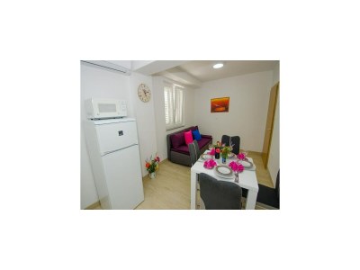 Apartment Apartments Vesela - Premium One Bedroom Apartment with Terrace and Partial Sea View - Features photo 8