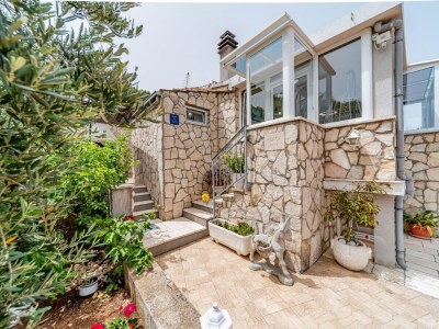 Holiday house Stone House Blaca - Two Bedroom Stone House with Terrace and Sea View - Outdoor photo 4