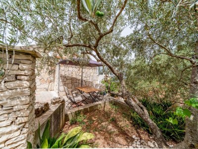 Holiday house Stone House Blaca - Two Bedroom Stone House with Terrace and Sea View - Outdoor photo 13