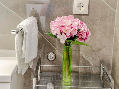 Holiday house Stone House Blaca - Two Bedroom Stone House with Terrace and Sea View - Features photo 37