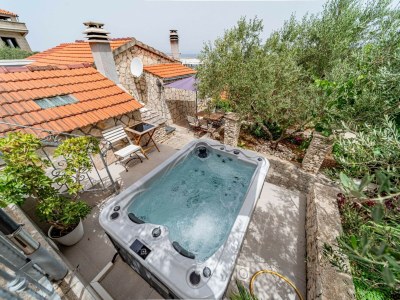 Holiday house Stone House Blaca - Two Bedroom Stone House with Terrace and Sea View - Outdoor photo 51