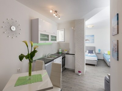 Apartment Apartment South Side - Studio Apartment with City View - Features photo 19