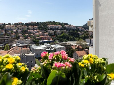 Apartment Apartment South Side - Studio Apartment with City View - Outdoor photo 26