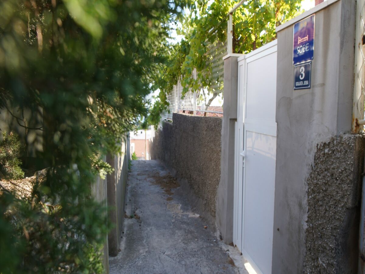 Apartment Serious Job Apartment - One Bedroom Apartment with Shared Terrace (veći) - Outdoor photo 3