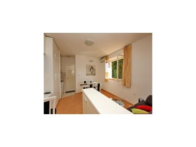 Apartment Apartment Charming Arena - One Bedroom Apartment with Terrace and Sea View - Features photo 11