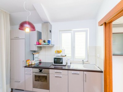 Apartment Ana Apartment - One Bedroom Apartment with Balcony - Features photo 25