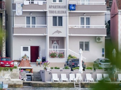 Apartment Apartments Tiho & Jelena- One Bedroom Apartment with Balcony and Sea View (Maestral) - Outdoor photo 3