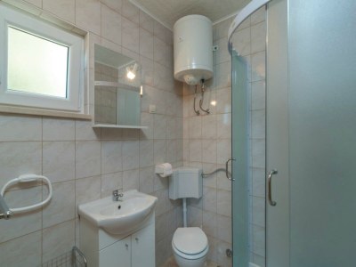 Holiday house Holiday Home Blossom - Four Bedroom Holiday Home with Outdoor Pool and Jacuzzi - (ST) - Features photo 20