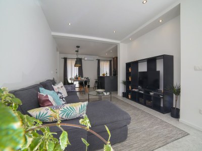 Apartment Apartments Martić - Three Bedroom Apartment with Balconies and Sea View - (ST) - Features photo 7