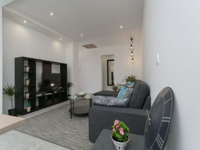 Apartment Apartments Martić - Three Bedroom Apartment with Balconies and Sea View - (ST) - Features photo 9