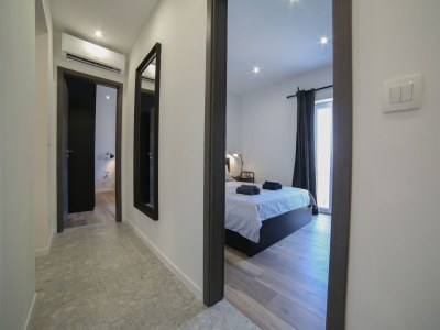 Apartment Apartments Martić - Three Bedroom Apartment with Balconies and Sea View - (ST) - Features photo 21