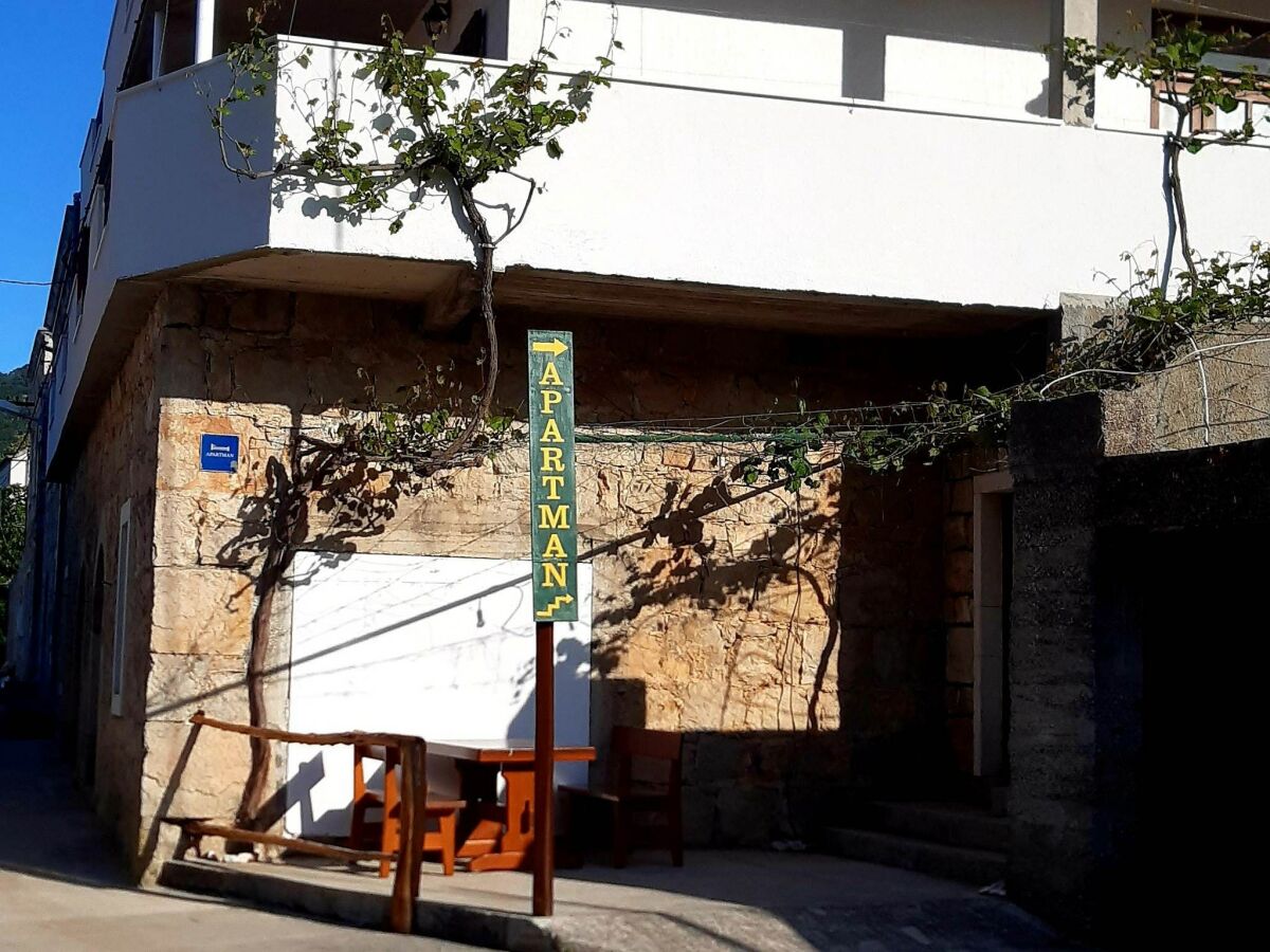 Apartment Apartments Cumbelic - One Bedroom Apartment with Balcony and Sea View A2 - Outdoor photo 3