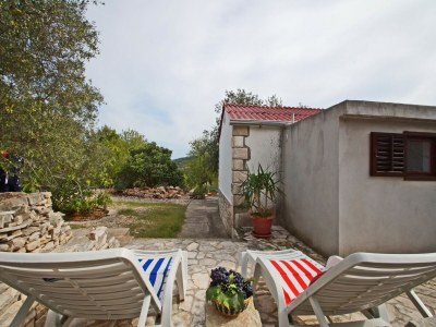 Holiday house Vacation House Planika - Two Bedroom Holiday Home with Terrace and Sea View - Outdoor photo 32