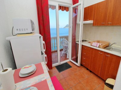 Apartment Apartments Filipović - One-Bedroom Apartment with Balcony and Sea View (A1) - Features photo 7