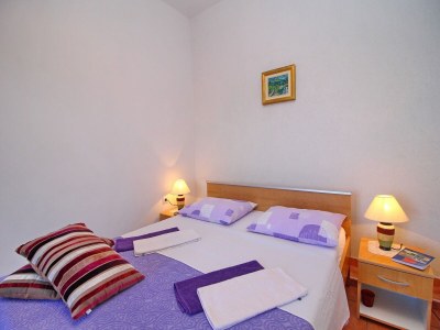 Apartment Apartments Filipović - One-Bedroom Apartment with Balcony and Sea View (A1) - Features photo 12