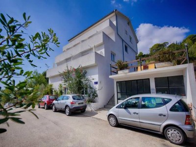 Apartment Apartments Bruna Lastovo-Comfort One Bedroom Apartment with Balcony and Sea View-Plavi - Outdoor photo 2