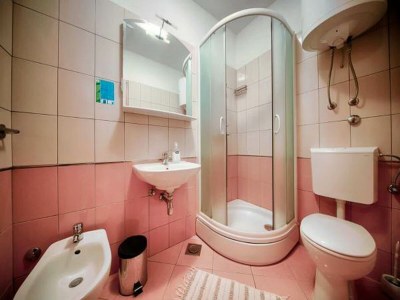 Apartment Apartments Bruna Lastovo-Comfort One Bedroom Apartment with Balcony and Sea View-Plavi - Features photo 6