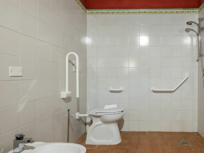 Holiday house Chianti Wine Resort Tenuta di Bibbiano - Features photo 12