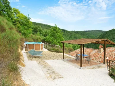 Holiday house Villa Carina: Cottage surrounded by green nature - Outdoor photo 10