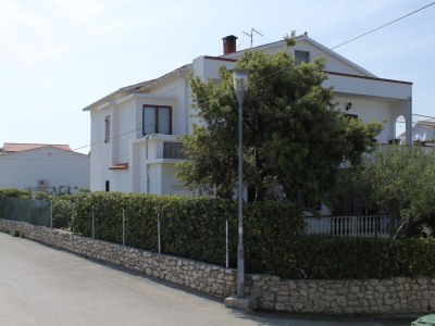 Apartment Two bedroom apartment with terrace Povljana, Pag A-6468-a - Outdoor photo 2