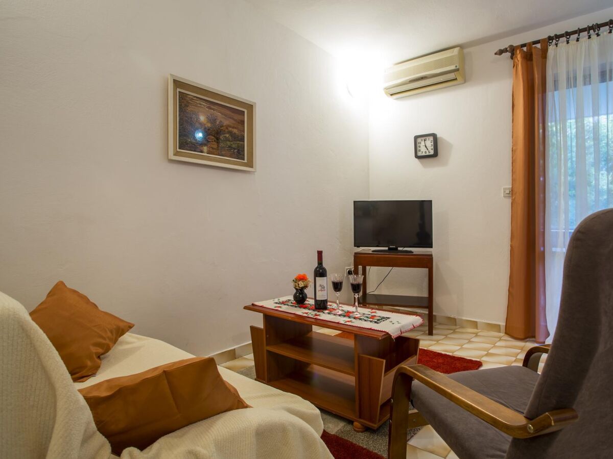 Apartment Three bedroom apartment with terrace Pula A-20809-a