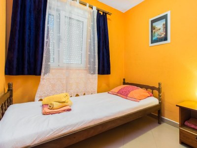 Apartment Two bedroom apartment near beach Šparadići, Šibenik A-10015-a - Outdoor photo 21