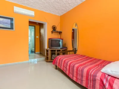 Apartment One bedroom apartment near beach Šparadići, Šibenik A-10015-b - Outdoor photo 12