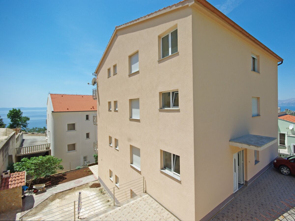 Apartment Three bedroom apartment with balcony and sea view Krvavica, Makarska A-18911-d - Outdoor photo 4