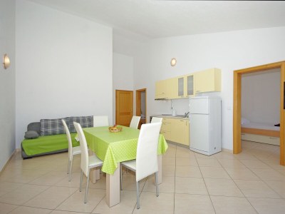 Apartment Three bedroom apartment with balcony and sea view Krvavica, Makarska A-18911-d - Outdoor photo 7