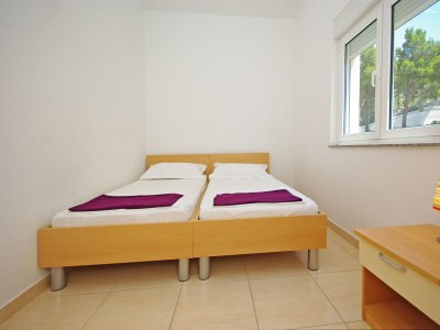 Apartment Three bedroom apartment with balcony and sea view Krvavica, Makarska A-18911-d - Outdoor photo 9