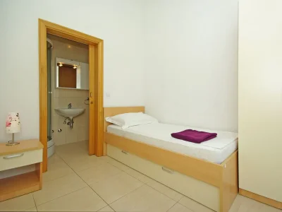 Apartment Three bedroom apartment with balcony and sea view Krvavica, Makarska A-18911-d - Outdoor photo 13