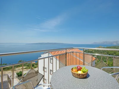 Apartment Three bedroom apartment with balcony and sea view Krvavica, Makarska A-18911-d - Outdoor photo 19